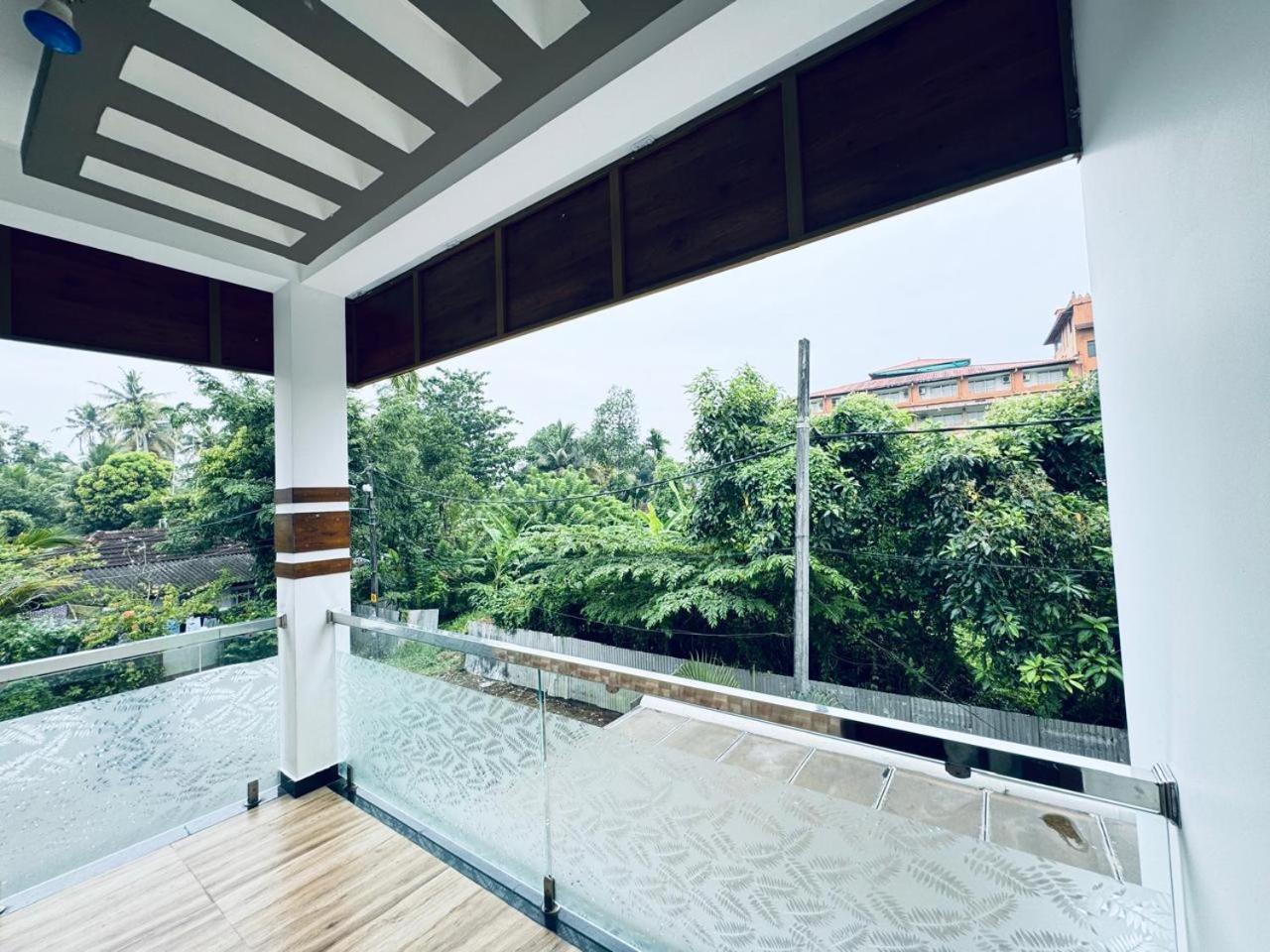 Venice Rosedale Alappuzha 外观 照片
